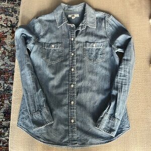 1901 Denim Chambray button down shirt
